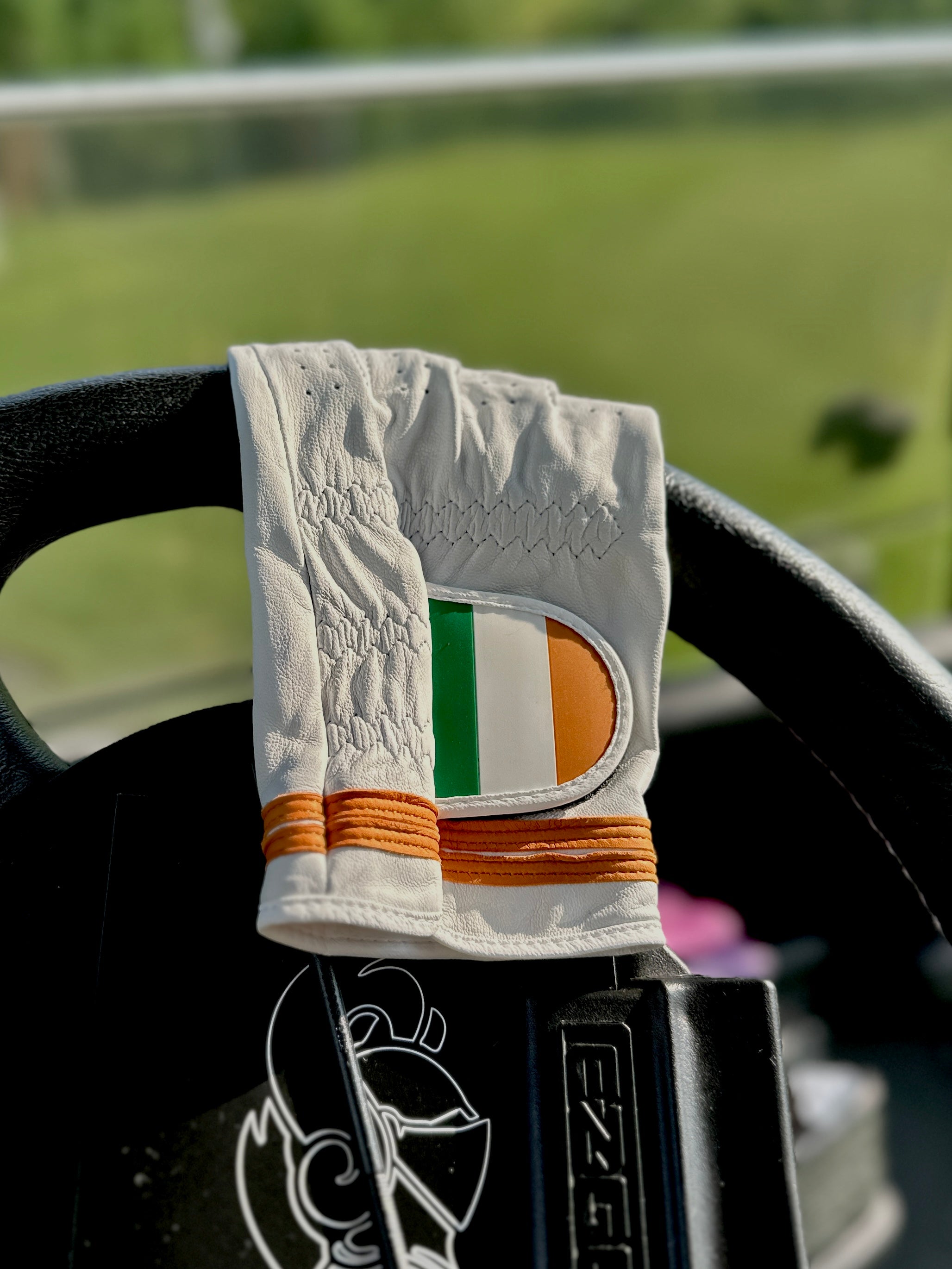 The Lucky Charm Canada - Red Rooster Golf Inc.