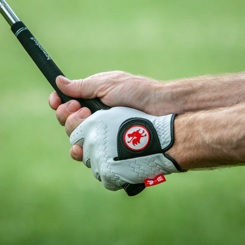 The Wing Canada - Red Rooster Golf Inc.