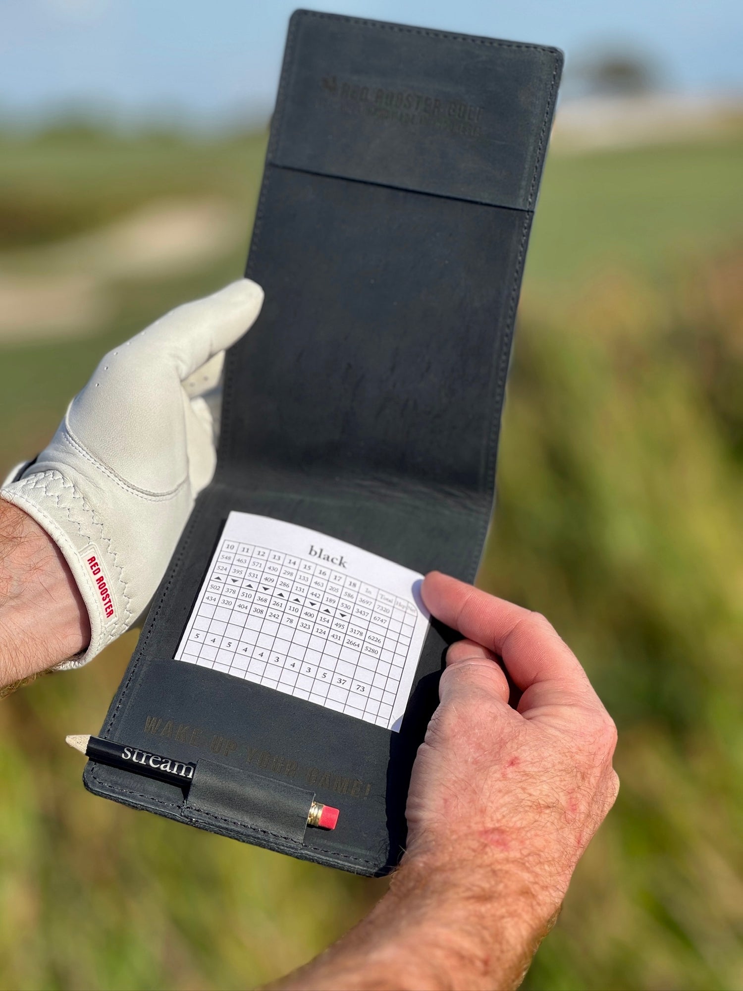 Leather Scorecard Holder Canada - Red Rooster Golf Inc.