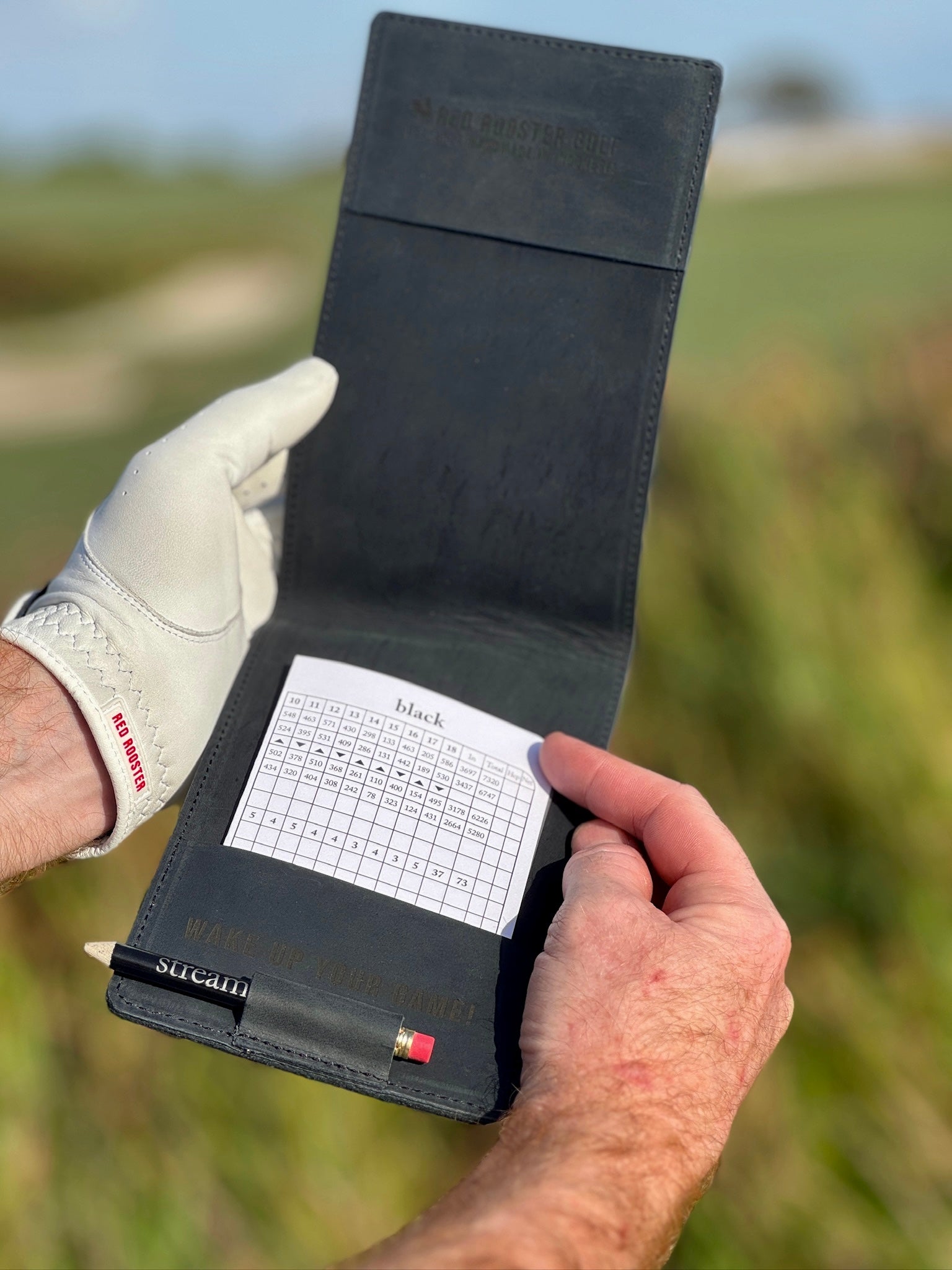 Leather Scorecard Holder Canada - Red Rooster Golf Inc.